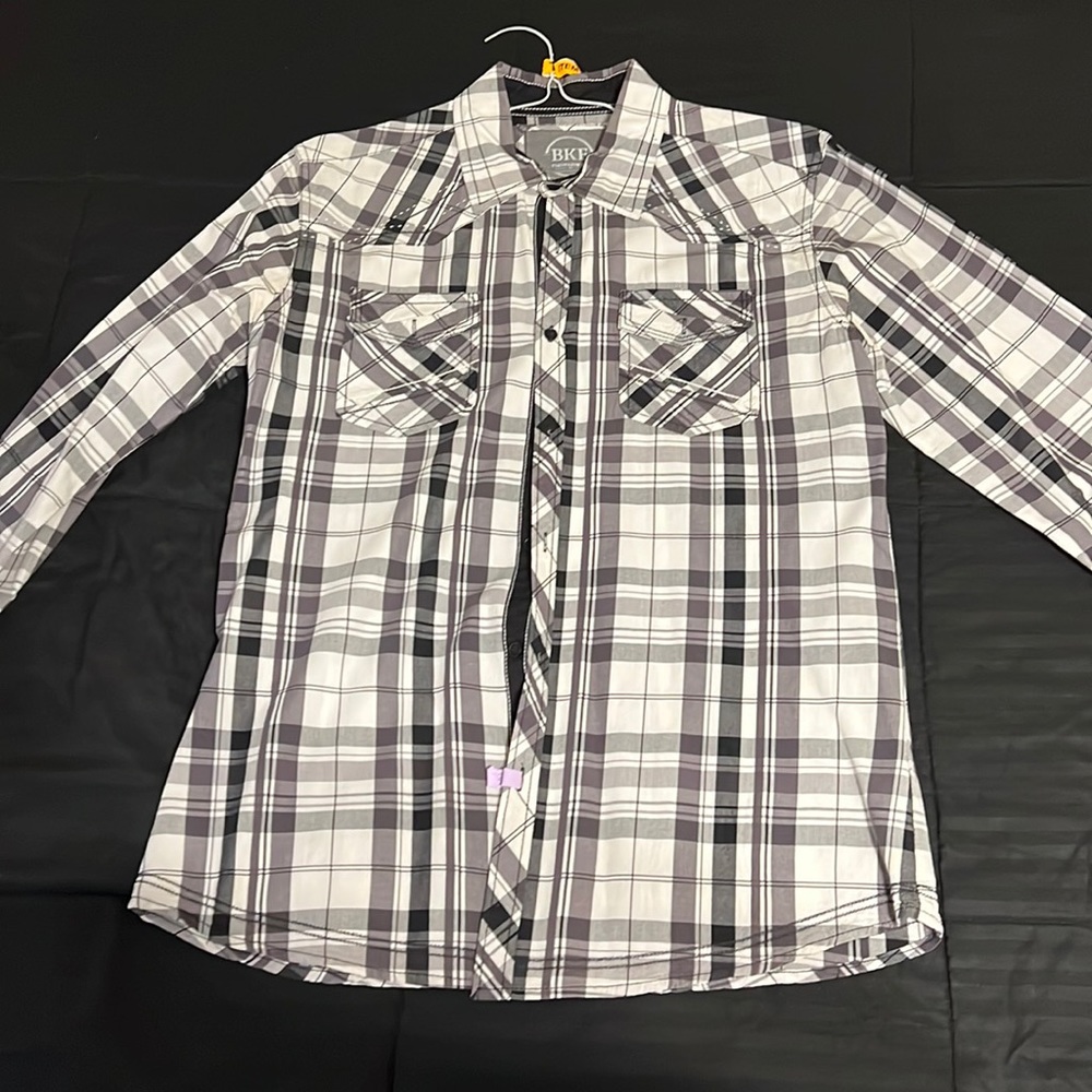 Bke biker fit button up size medium great condition not a stain